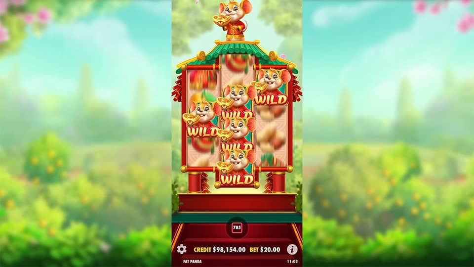 Lucky Mouse slot bonus feature activating random wilds across the reels.
