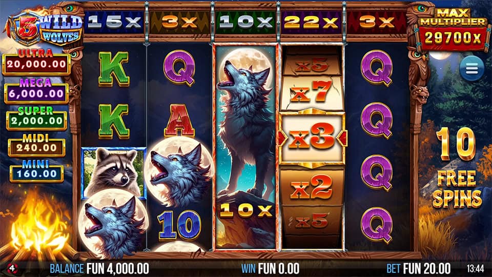 Full stacked wolf symbol with 10x multiplier and free spins counter on screen.