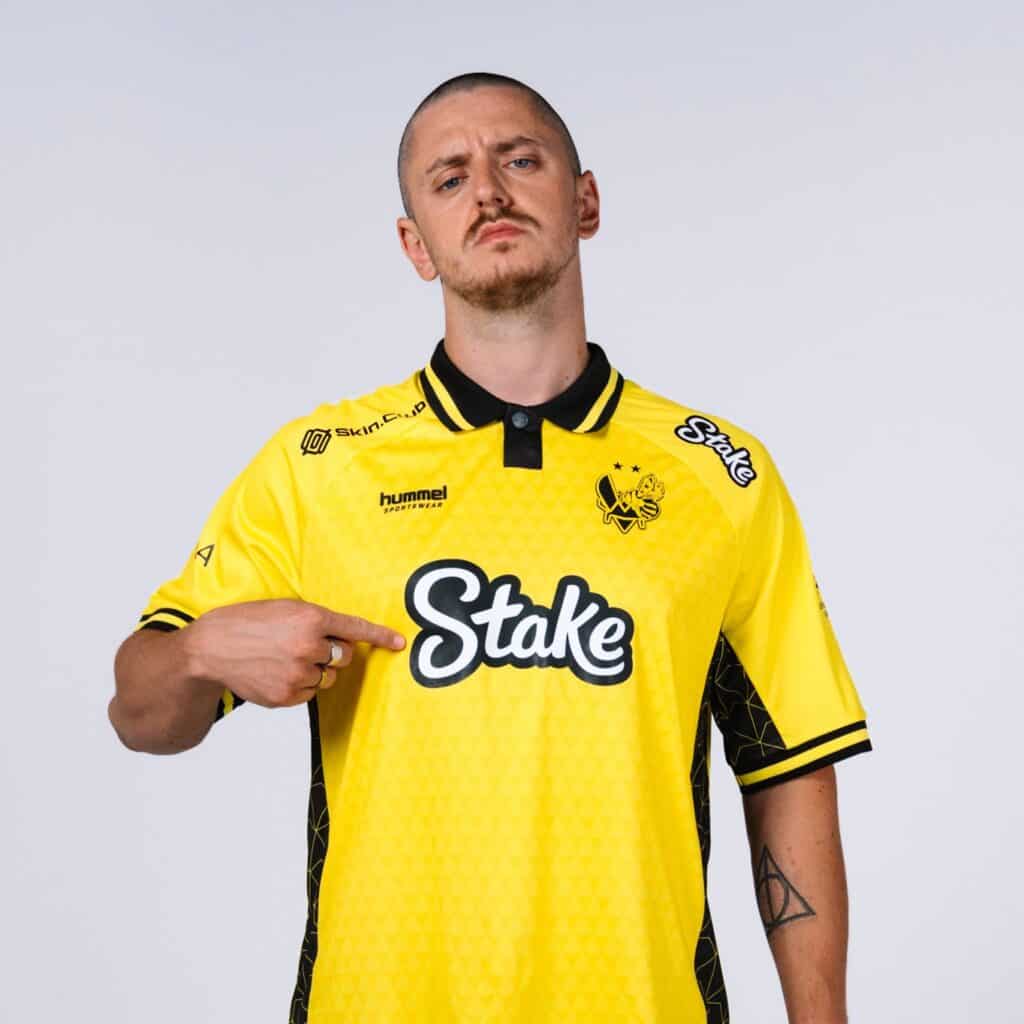 Bonustiime_Stake_Vitality_Apex_Shirt